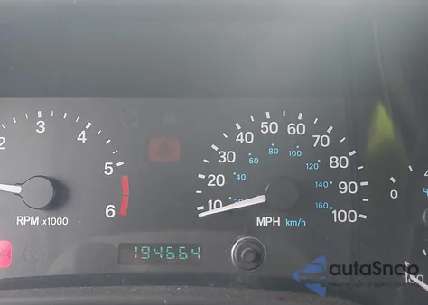 1999 Jeep Wrangler Sport z USA, uszkodzony, nr VIN 1J4FY19S5XP482862